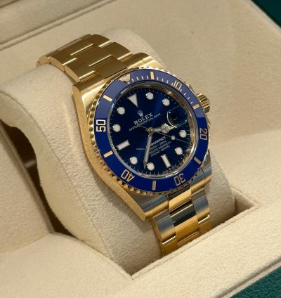 Rolex Submariner Date 41mm 126618 Yellow Gold Oyster Royal Blue Dial Unworn Complete 2023