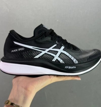 Asic S Magic Speed 3 Wide Running Shoes
