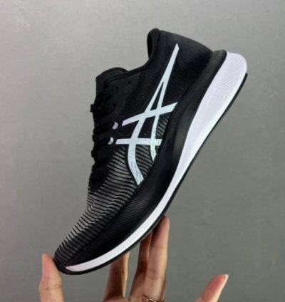 Asic S Magic Speed 3 Wide Running Shoes