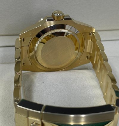 Rolex Submariner Date 41mm 126618lb 18k Yellow Gold Blue