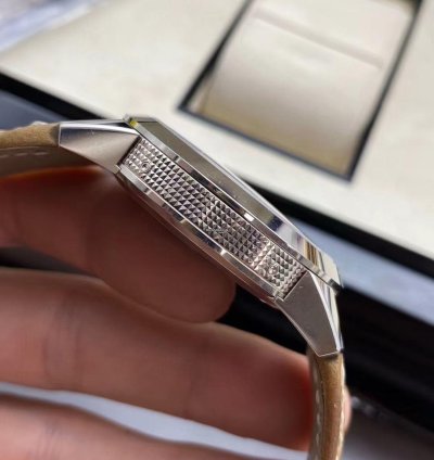 Patek Philippe Annual Calendar Travel Time Complications