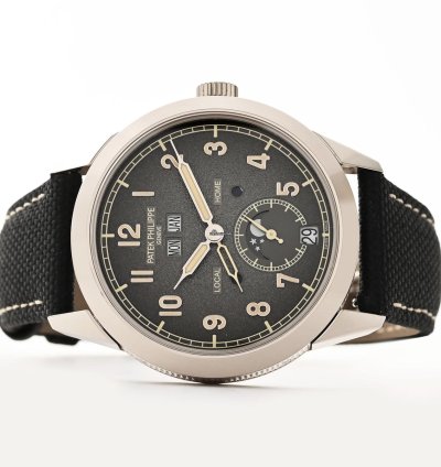 Patek Philippe Annual Calendar Travel Time Complications 5326g Fullset