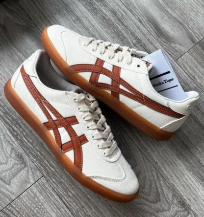 Asic S Onitsuk A Tiger Tokuten Caramel Cream Sneakers