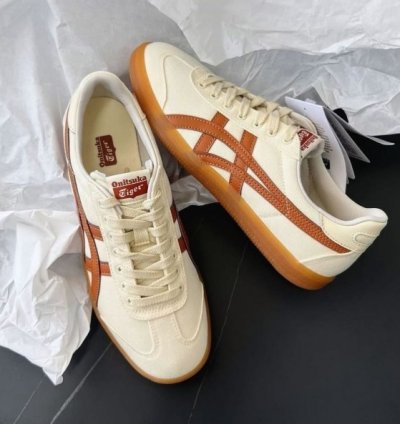 Asic S Onitsuk A Tiger Tokuten Caramel Cream Sneakers