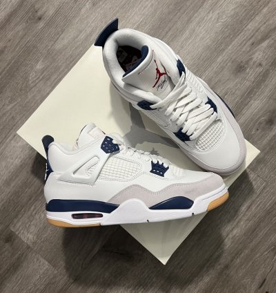 Nike Air Jordan 4 Retro Sb