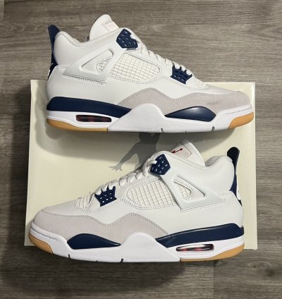 Nike Air Jordan 4 Retro Sb