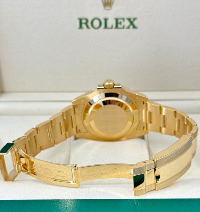 Rolex Submariner Date 41mm 18k Yg Black Dial Ref 126618ln Unworn