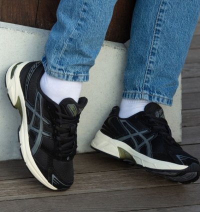 Asics Gel 1130 Black Metropolis Running Shoes