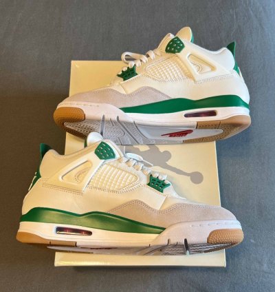 Nike Air Jordan 4 Sb Pine Green Size 9 Dr5415 103