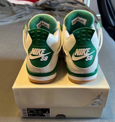 Nike Air Jordan 4 Sb Pine Green Size 9 Dr5415 103