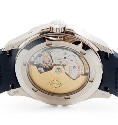 Patek Philippe Aquanaut 18k White Gold 5650g-001 - Com003537
