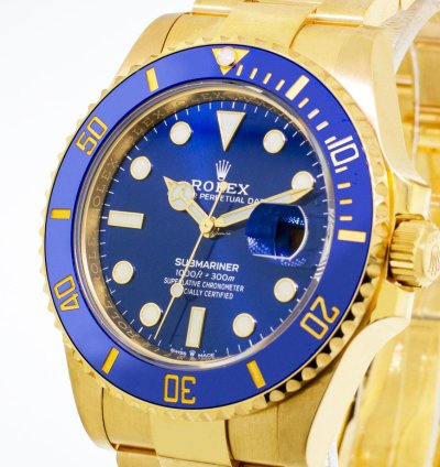 Rolex Submariner Date 41mm Yellow Gold Blue Dial Blue Bezel 126618lb