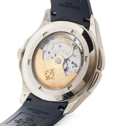 Patek Philippe Aquanaut 18k White Gold 5650g-001 - Com003537