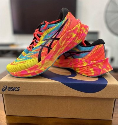 Asics Nova Blast 3 Injection Color Running Shoes