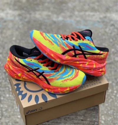 Asics Nova Blast 3 Injection Color Running Shoes