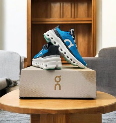 Cloud Monster Dust Vapor On Sneakers