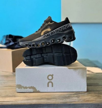 Cloud Monster Sneakers Black Magnet Sneakers