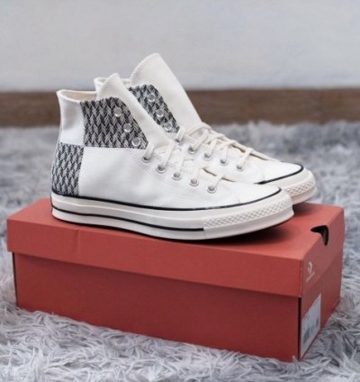 Converrse Chuck 70 Herringbone Black White Sneakers