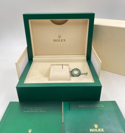 Rolex Submariner Date Blue Dial 41mm Yellow Gold 126618lb Unworn 2023