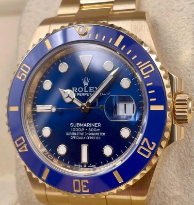 Rolex Submariner Date Blue Dial 41mm Yellow Gold 126618lb Unworn 2023