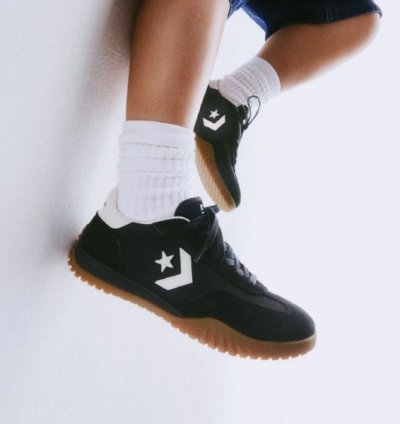 Convers E Run Star Trainer Black Sneakers