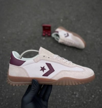 Convers E Run Star Trainer Blush Hush Orchid Sneakers