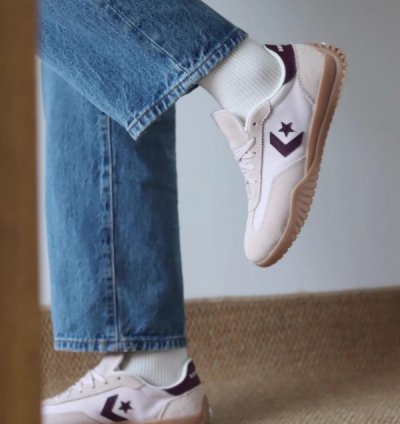 Convers E Run Star Trainer Blush Hush Orchid Sneakers