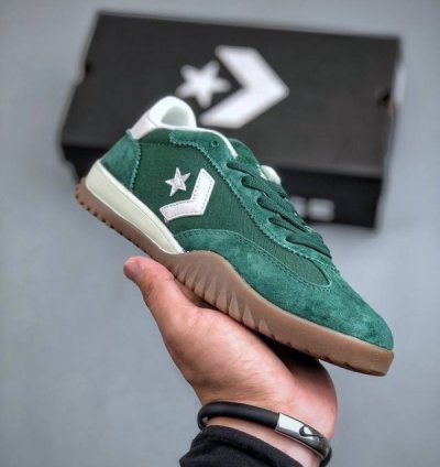 Convers E Run Star Trainer Green Sneakers