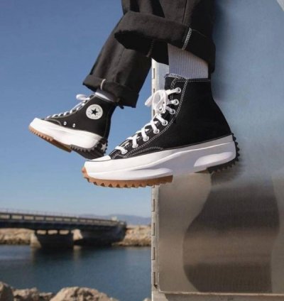 Converse Run Star Hike Sneakers