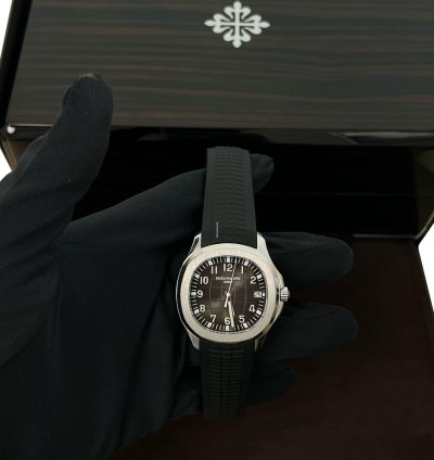 Patek Philippe Aquanaut 40mm Black Dial Rubber Steel Strap Watch 5167 1a-001