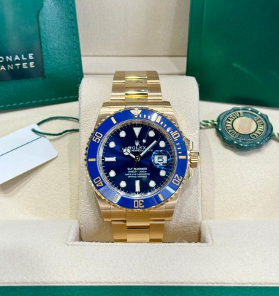 Rolex Submariner Date Blue Dial Yellow Gold 41mm 2023