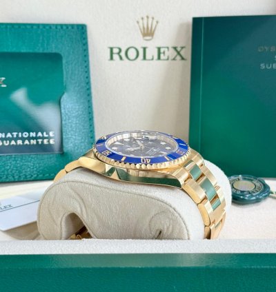 Rolex Submariner Date Blue Dial Yellow Gold 41mm 2023