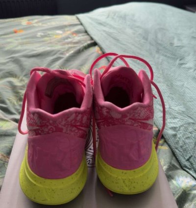Spongebob Squarepants Nike Kyrie 5 Patrick