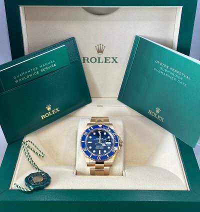 Rolex Submariner Date Bluesy 18ct Gold 2022