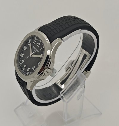 Patek Philippe Aquanaut 40mm Steel Sports Black Dial Watch Ps