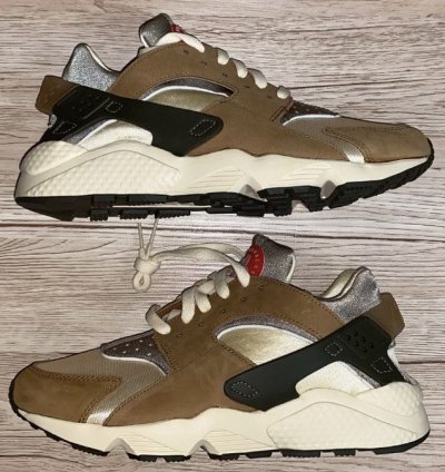 St Ssy Nike Air Huarache Desert Oak Ds Size 9 240