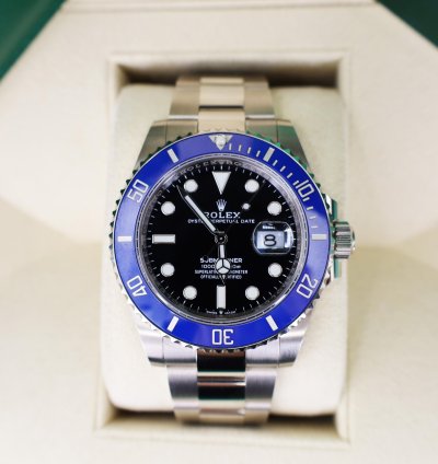 Rolex Submariner Date Cookie Monster Blue Bezel Black Dial