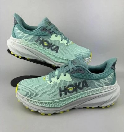 Hok A Challenger Atr 7 Wide Mist Green Sneakers