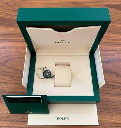 Rolex Submariner Date Full Set 2023