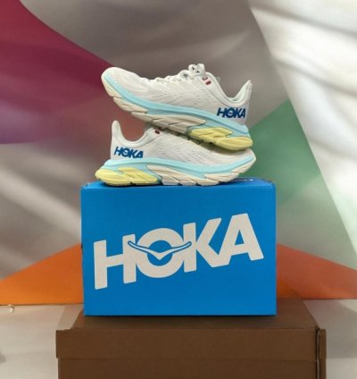 Hok A Men S Clifton Edge Running Shoes