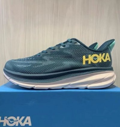 Hoka Clifton 9 Navy Blue Sneakers