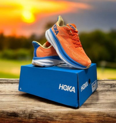 Hoka One Clifton 9 Navy Red Sneakers