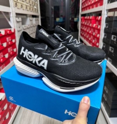 Hoka One One Cielo X1 Running Shoes