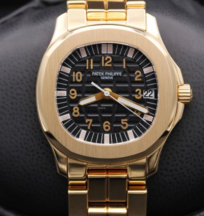Patek Philippe Aquanaut 5066 1j
