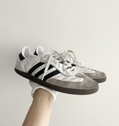 Steal Adidas Men Samba Og Classic Indoor Soccer Shoes