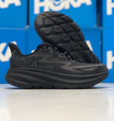 Hoka One One Clifton 9 Sneakers