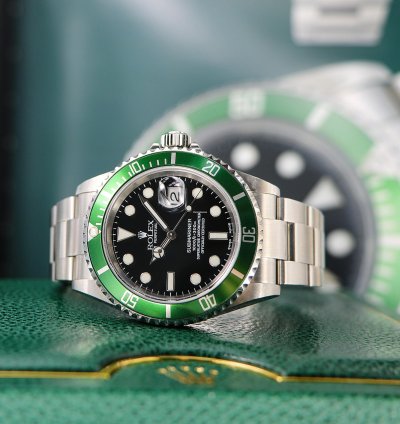 Rolex Submariner Date Green Bezel Ref 16610lv Fat Four Bezel Nos Full Set 2004