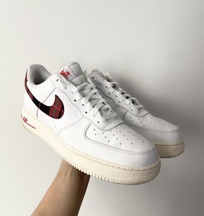 Steal Nike Air Force 1 07 Lv8 Christmas- Size 12