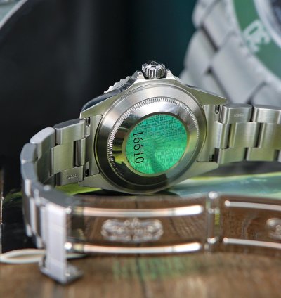 Rolex Submariner Date Green Bezel Ref 16610lv Fat Four Bezel Nos Full Set 2004