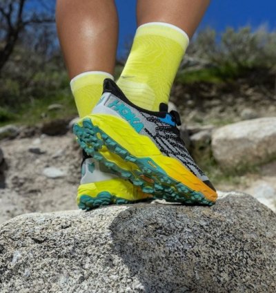 Hoka Speedgoat 5 Sneakers